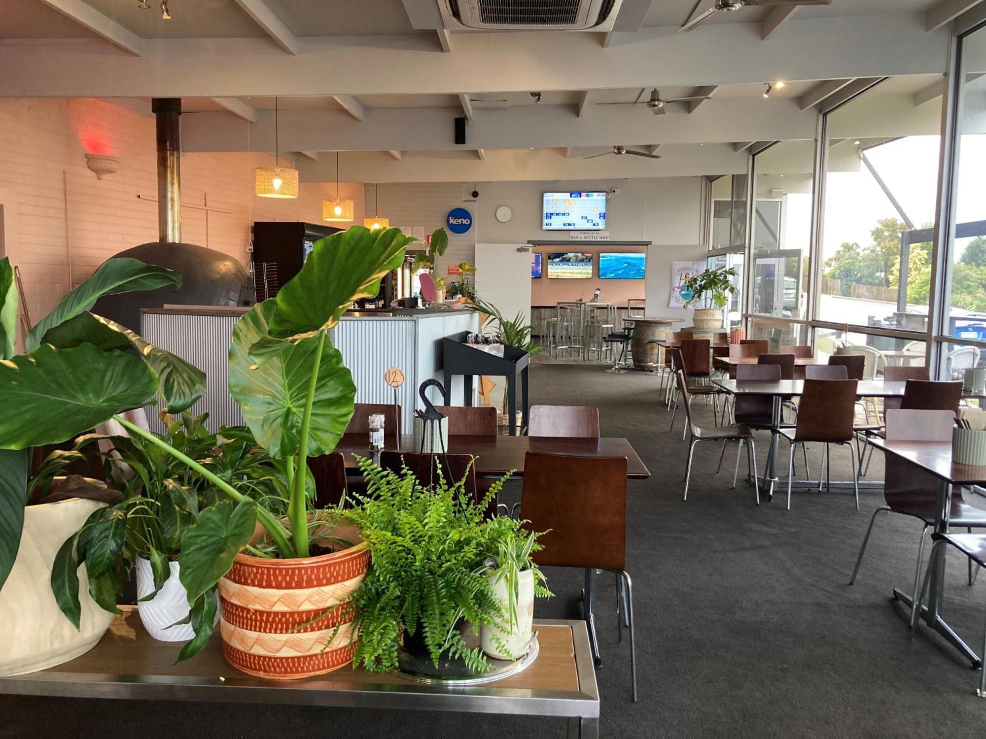 Bridport Bay Inn Εξωτερικό φωτογραφία