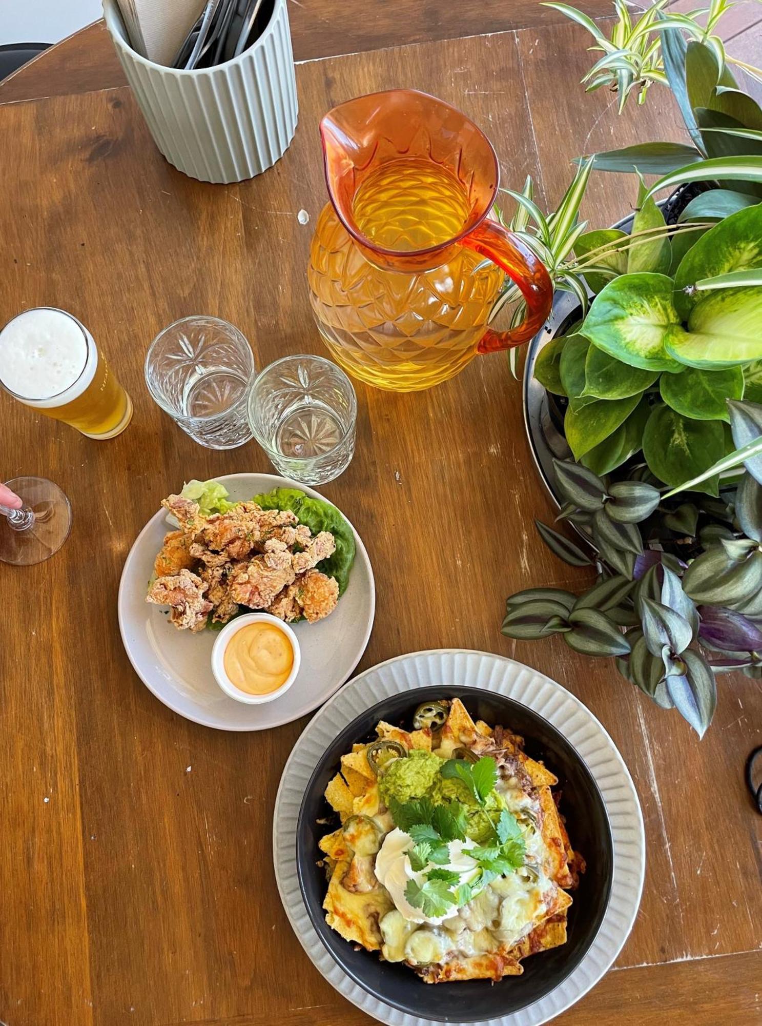 Bridport Bay Inn Εξωτερικό φωτογραφία